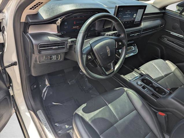 Used 2023 Lincoln Corsair Reserve w/ Equipment Group 201A AWD/4WD image 10