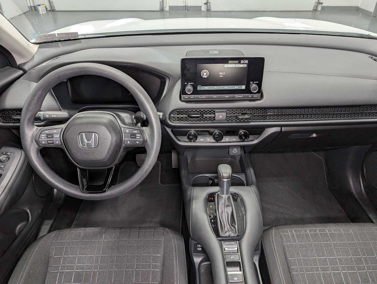 Certified 2024 Honda HR-V LX image 17