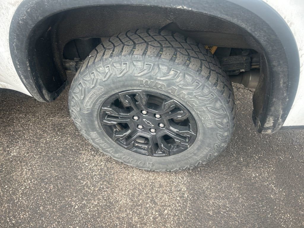 Used 2022 Chevrolet Silverado 1500 ZR2 w/ Technology Package image 33