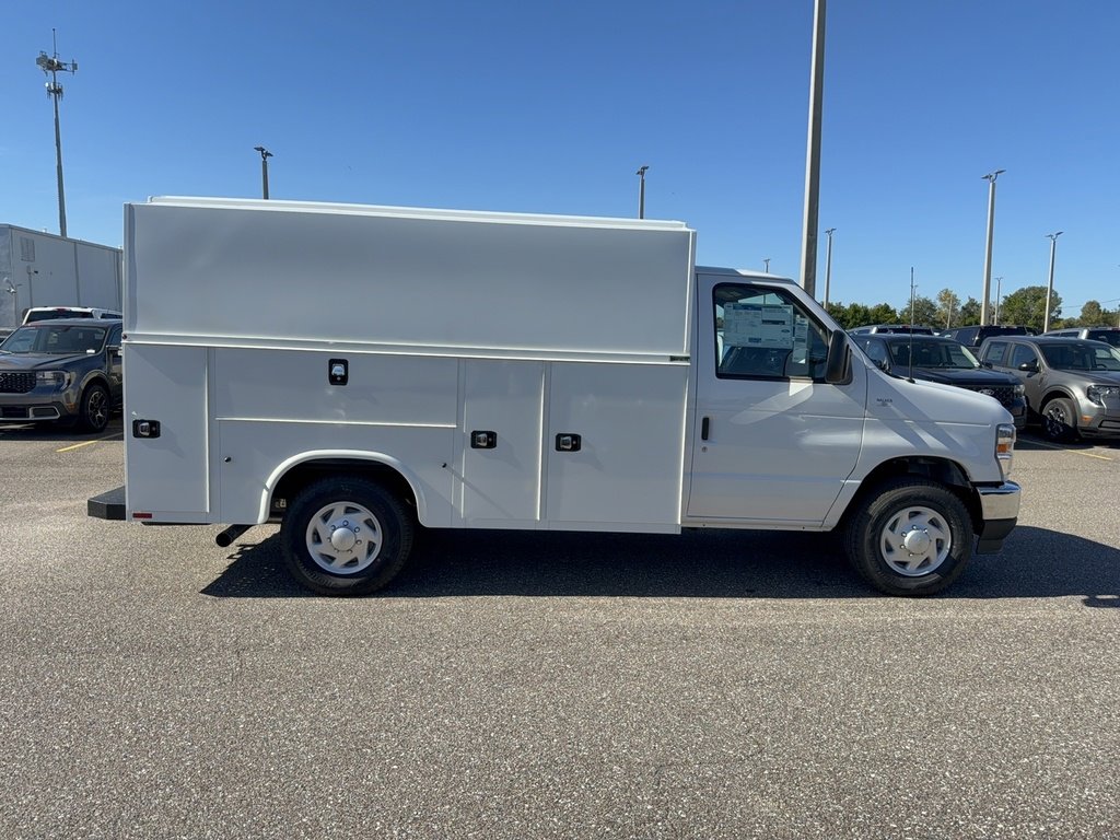 New 2026 Ford E-350 and Econoline 350 Super Duty w/ Power Equipment Group image 5