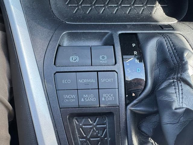 Certified 2025 Toyota RAV4 XLE AWD/4WD image 26