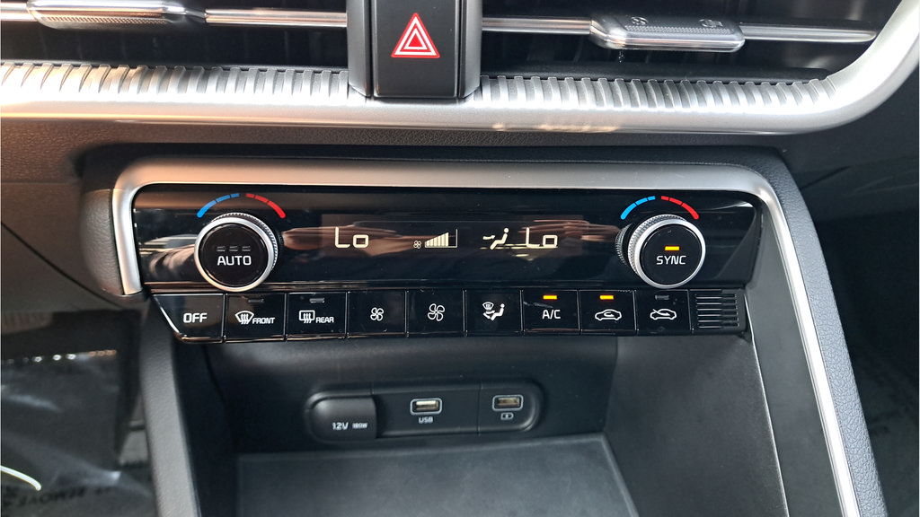 Used 2022 Kia K5 GT-Line FWD image 33