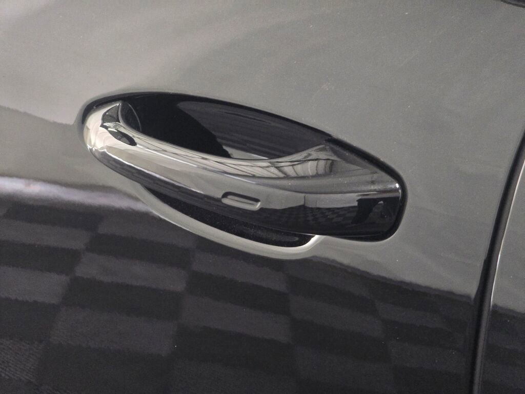 New 2026 Porsche Cayenne AWD/4WD image 34