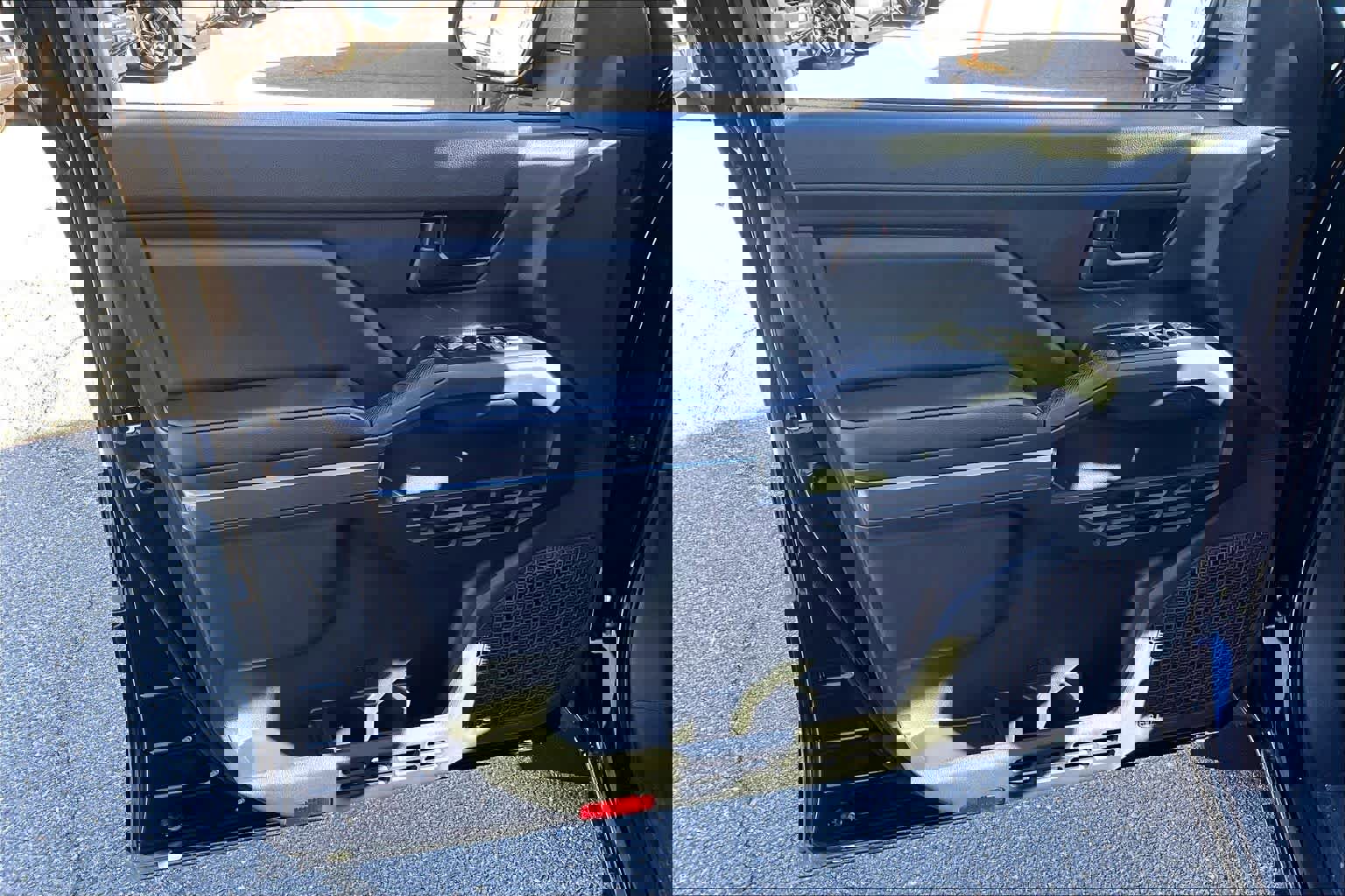 New 2026 Toyota Tacoma SR5 RWD image 10