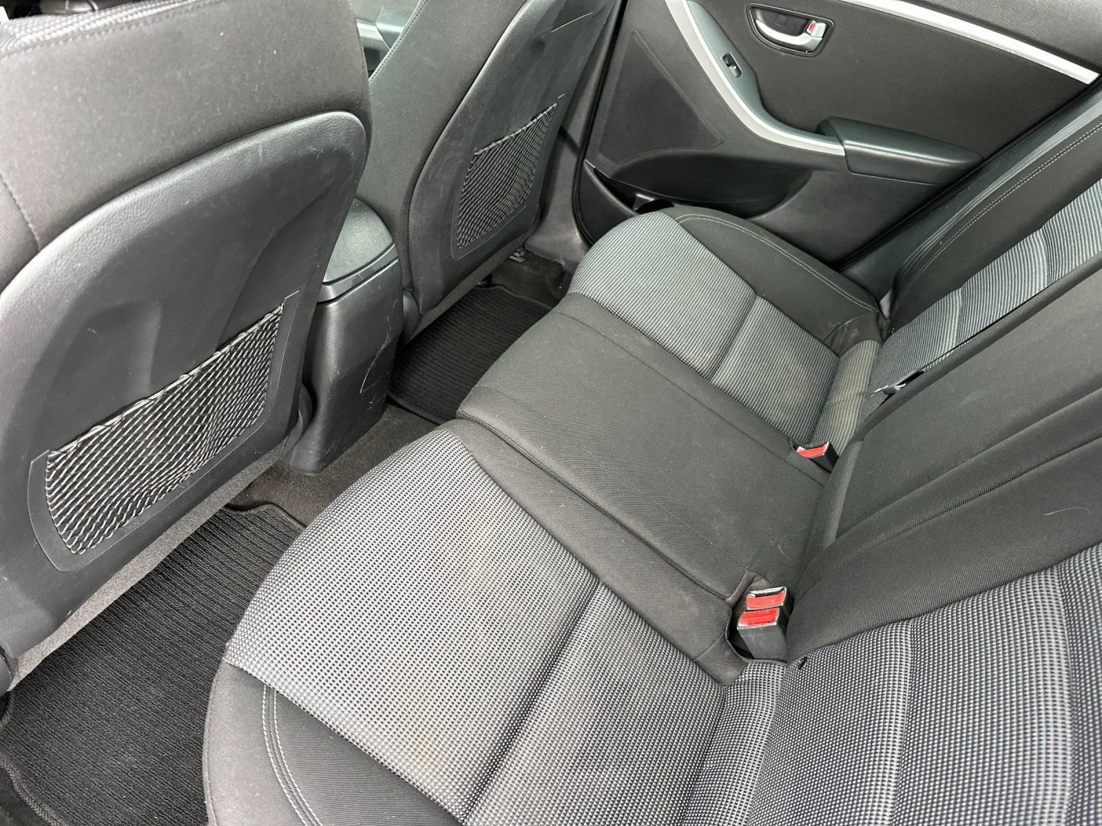 Used 2016 Hyundai Elantra GT w/ Option Group 02 FWD image 12