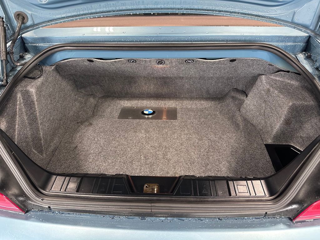 Used 2001 BMW Z3 3.0i image 16