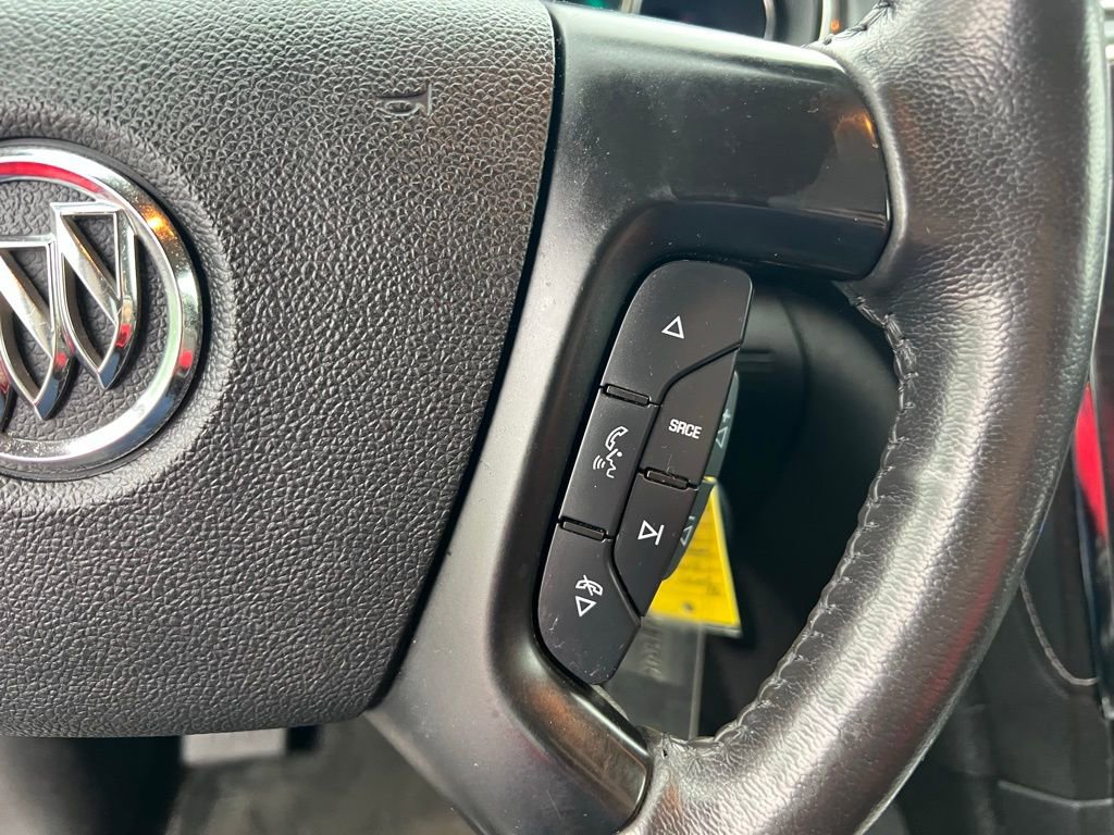 Used 2015 Buick Enclave Leather AWD/4WD image 40