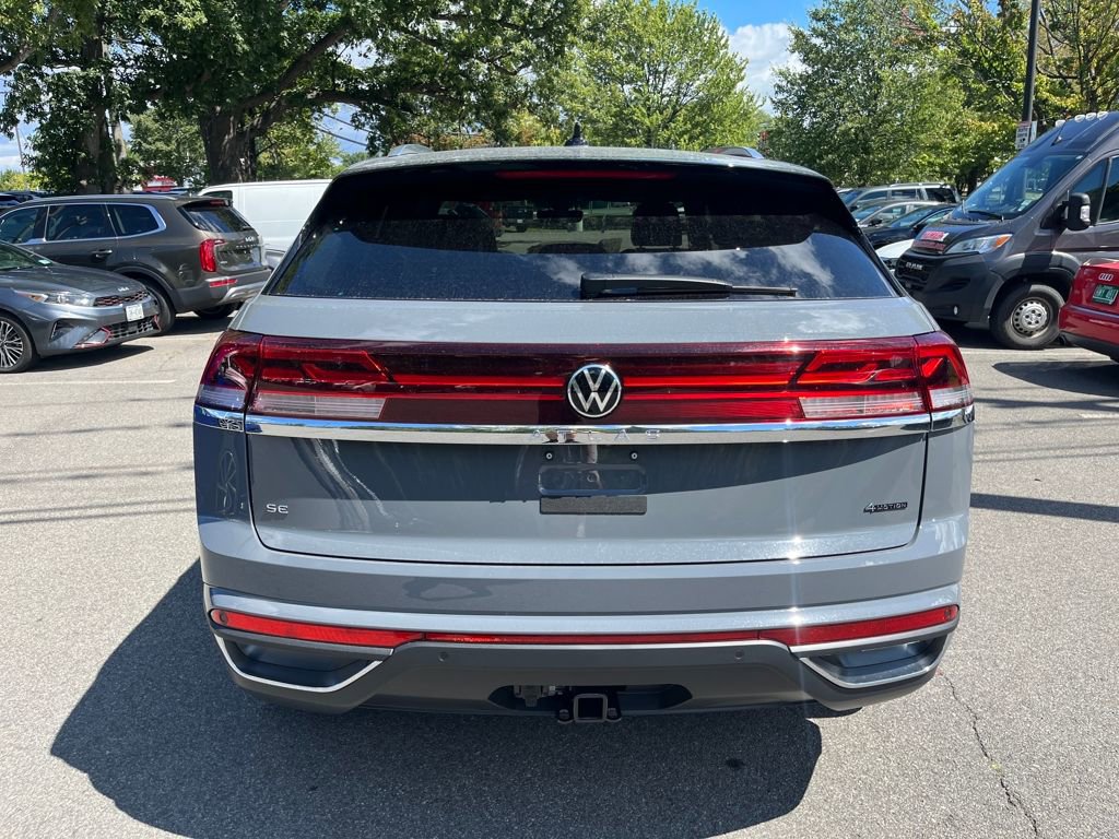 New 2026 Volkswagen Atlas Cross Sport SE image 5