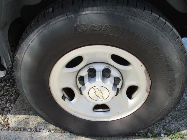 Used 2020 Chevrolet Express 2500 w/ Driver Convenience Package RWD image 26