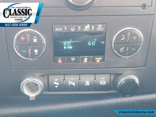 Used 2011 Chevrolet Silverado 2500 LT w/ Interior Plus Package image 18