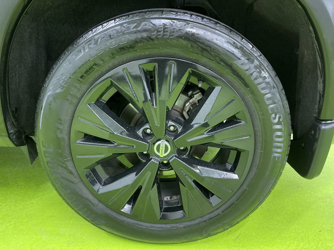 Used 2021 Nissan Rogue SV w/ Premium Package AWD/4WD image 14