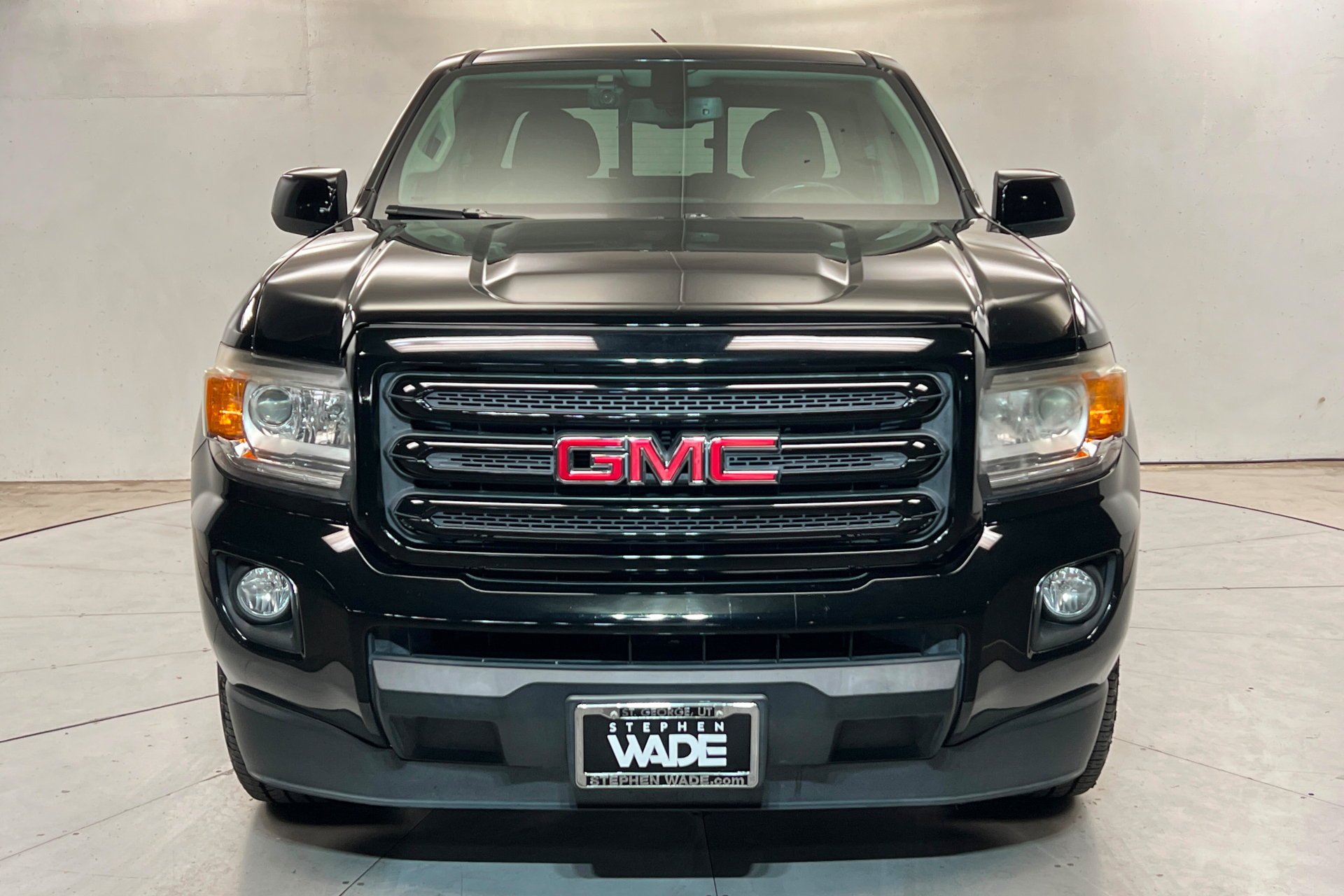 Used 2017 GMC Canyon SLE w/ Nightfall Edition RWD image 9