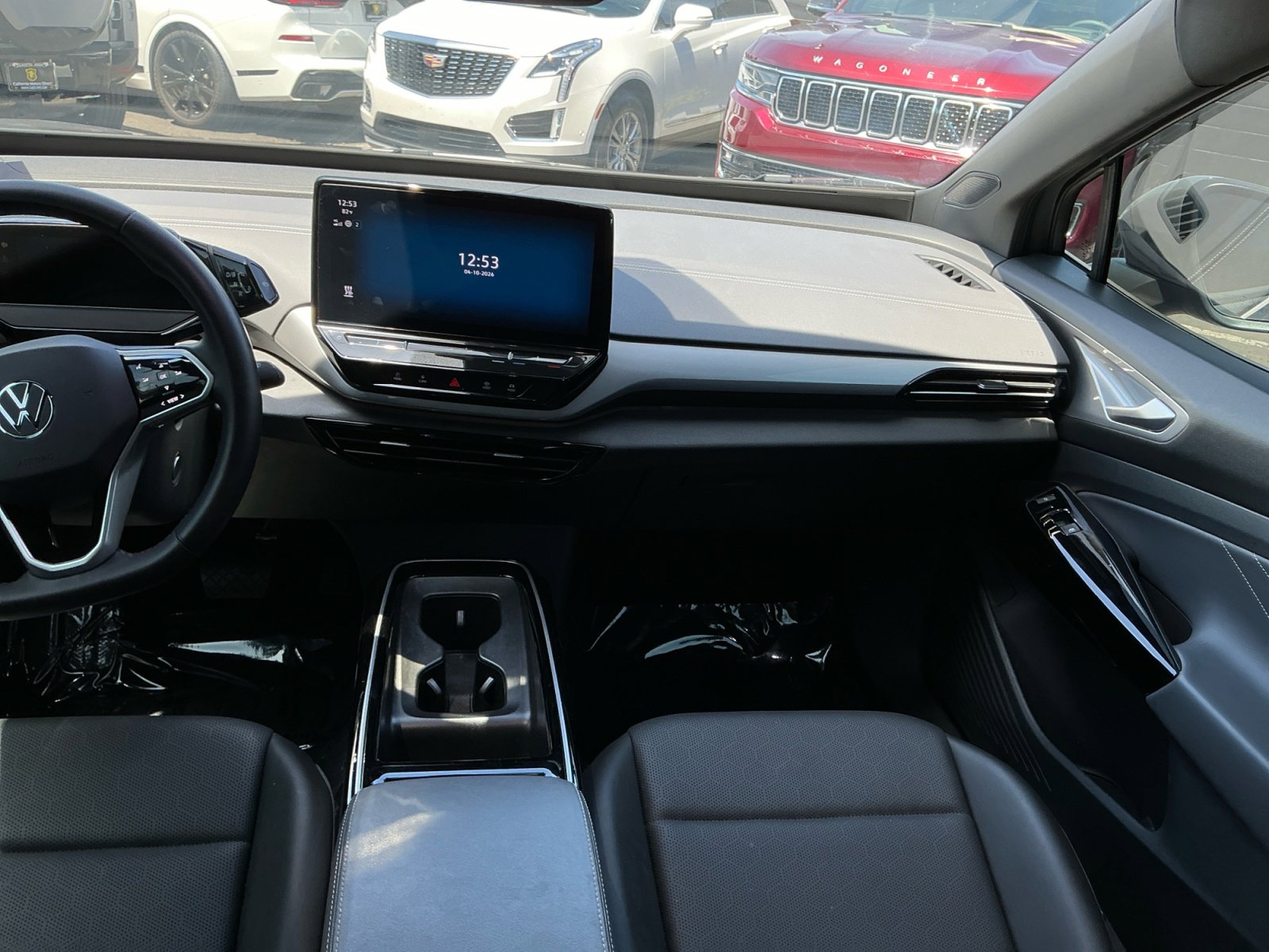 Used 2023 Volkswagen ID.4 S image 16