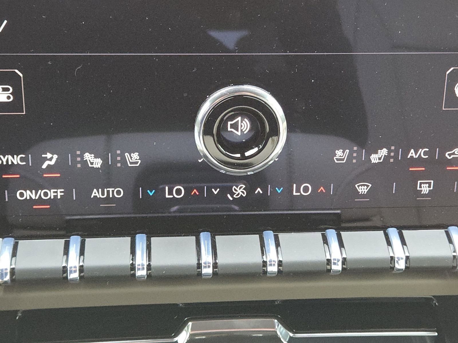 New 2026 GMC Yukon XL Denali image 35