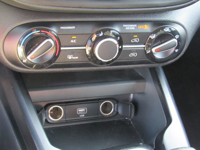 Used 2020 Kia Soul LX FWD image 23