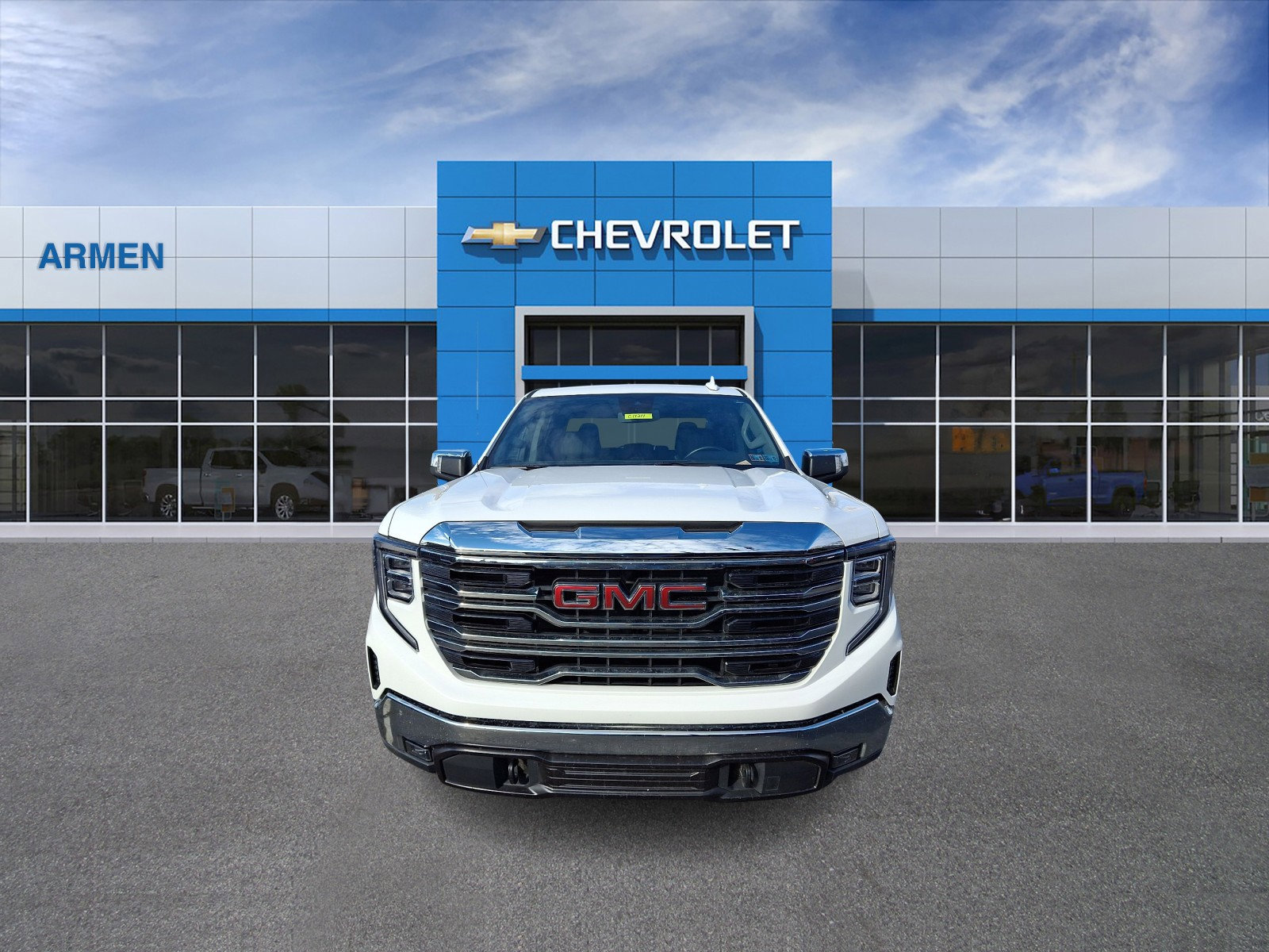 Certified 2025 GMC Sierra 1500 SLT image 3