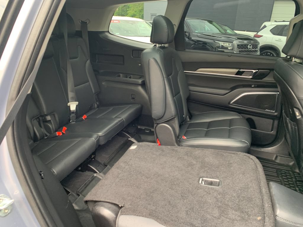 Used 2022 Kia Telluride SX w/ Nightfall Edition Package AWD/4WD image 31