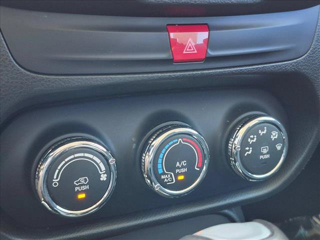Used 2016 Jeep Renegade Sport w/ Power & Air Group FWD image 14