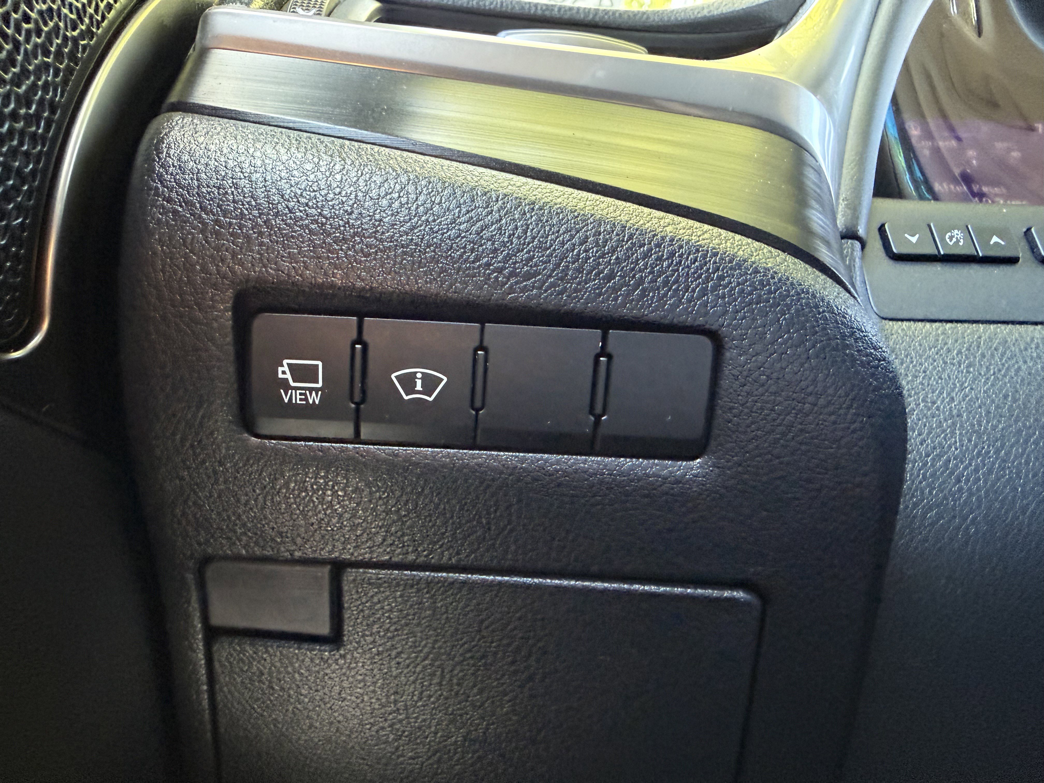 Used 2021 Lexus ES 350 Ultra Luxury w/ Accessory Package 2 FWD image 16