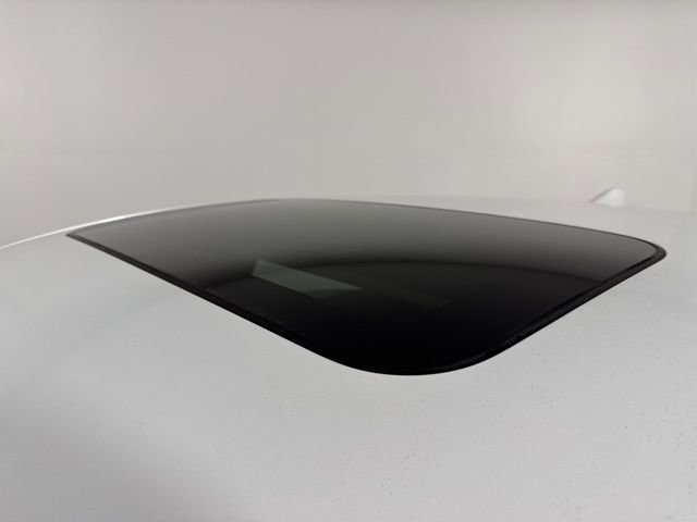 Used 2022 Honda Accord Touring image 14