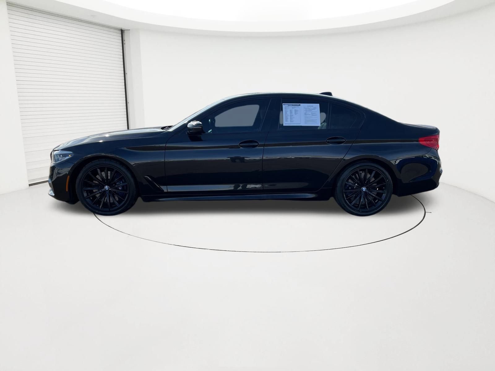 Used 2020 BMW M550i xDrive w/ Premium Package image 4