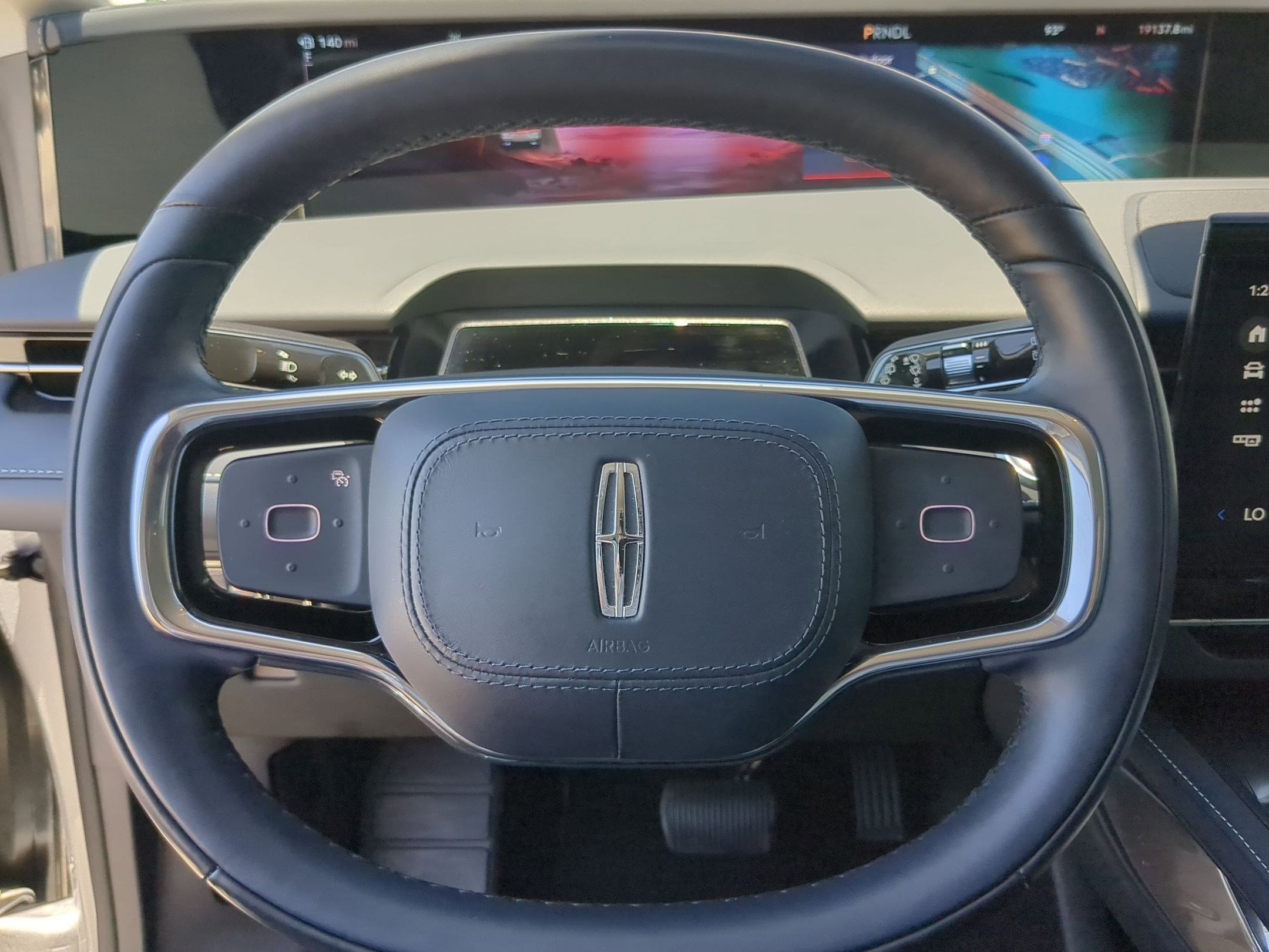 Used 2024 Lincoln Nautilus Reserve AWD/4WD image 19