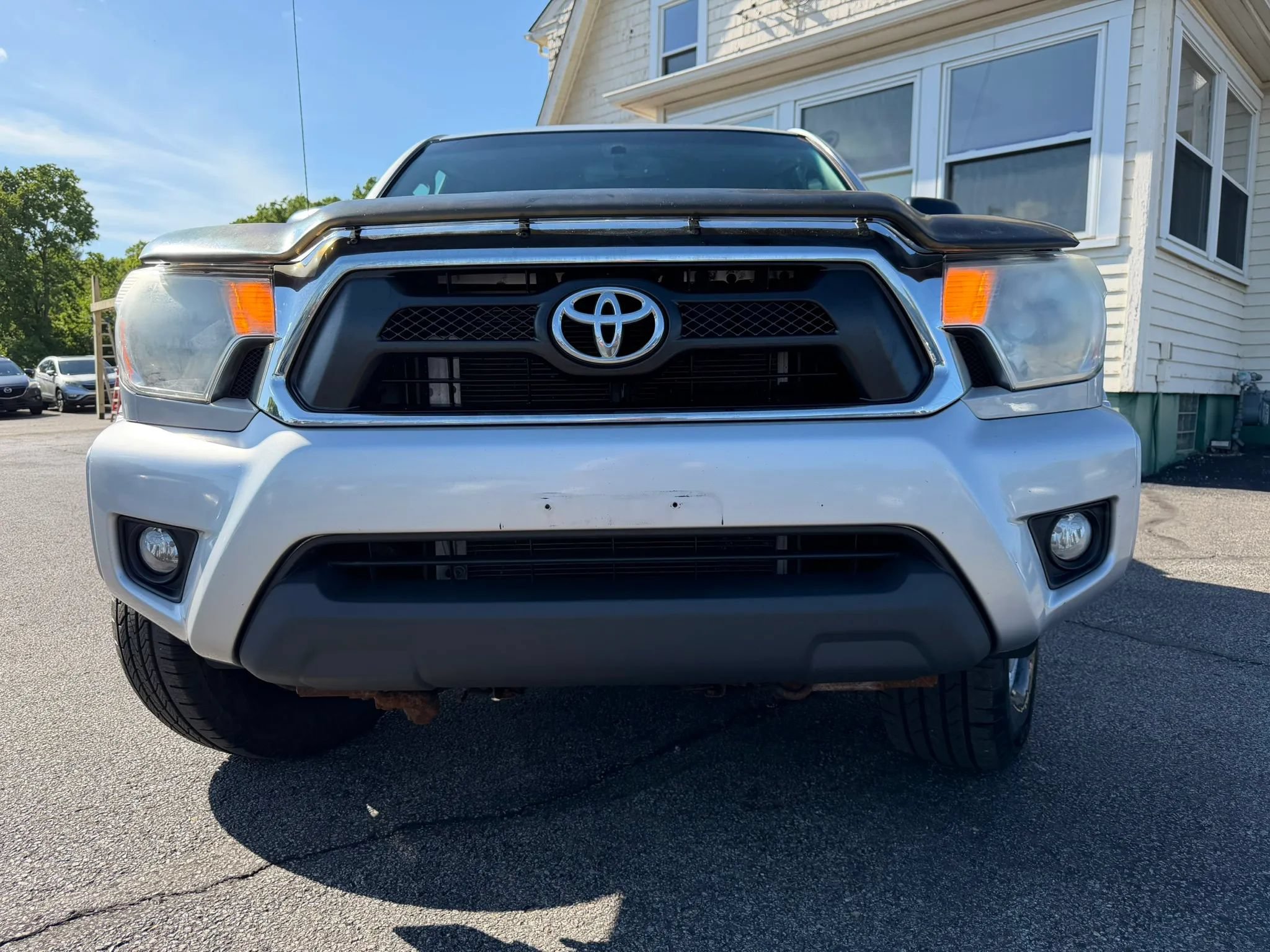 Used 2012 Toyota Tacoma 4x4 Access Cab V6 w/ TRD Off-Road Pkg image 11