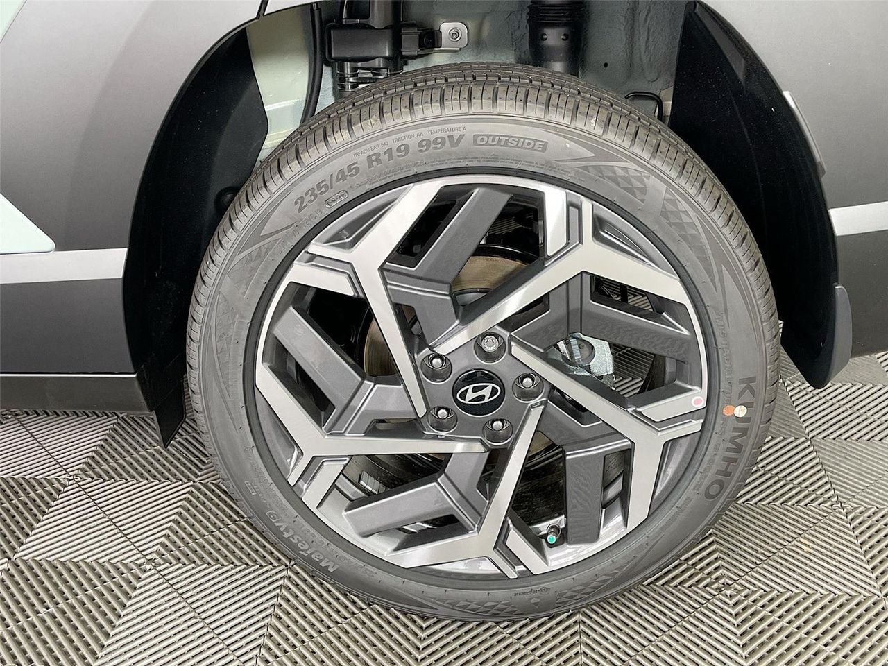 New 2026 Hyundai Kona SEL Premium AWD/4WD image 23
