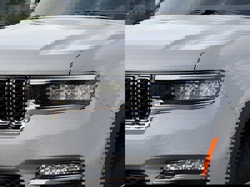 New 2025 Jeep Grand Cherokee Limited image 28