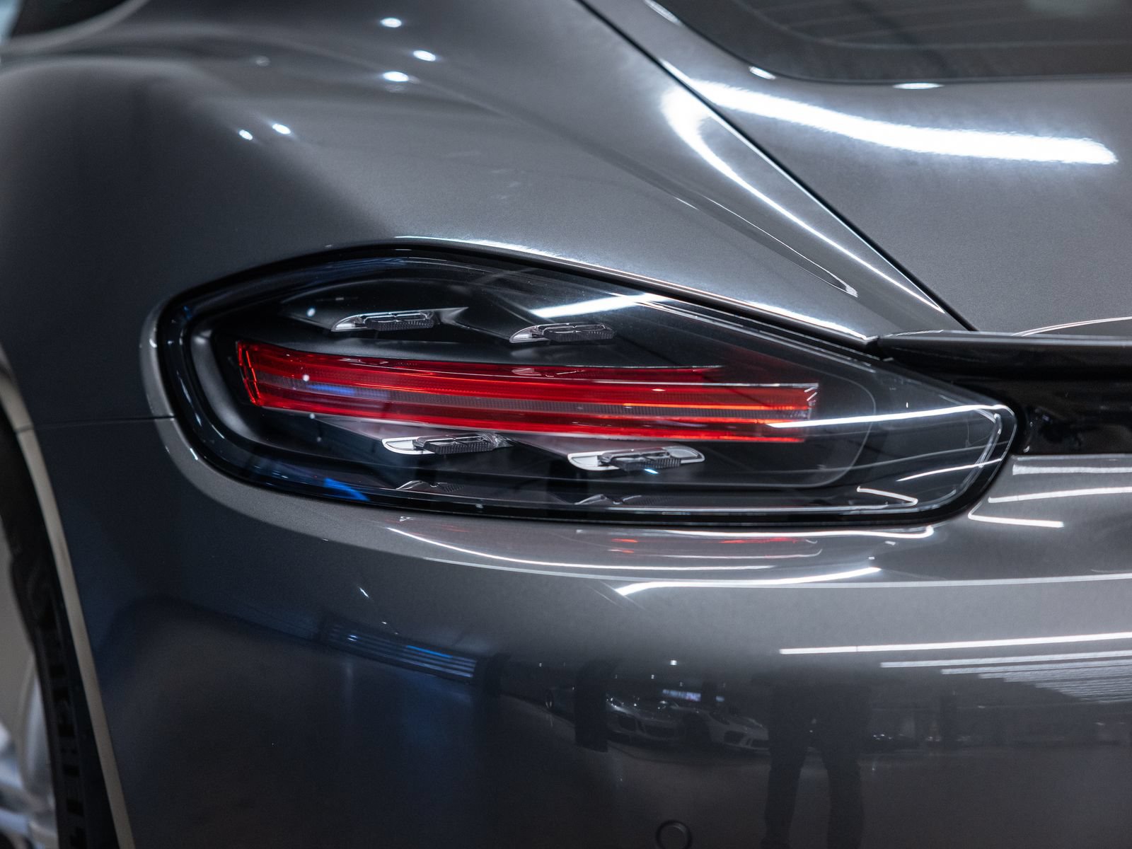 Certified 2024 Porsche 718 Cayman S RWD image 24
