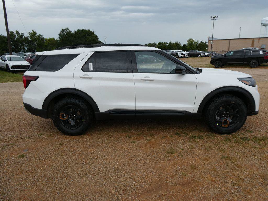 New 2026 Ford Explorer Tremor w/ Tremor Ultimate Package AWD/4WD image 4
