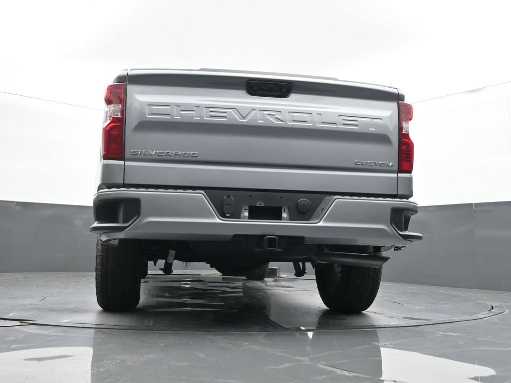 New 2026 Chevrolet Silverado 1500 Custom w/ Turbomax Blackout Package AWD/4WD image 39