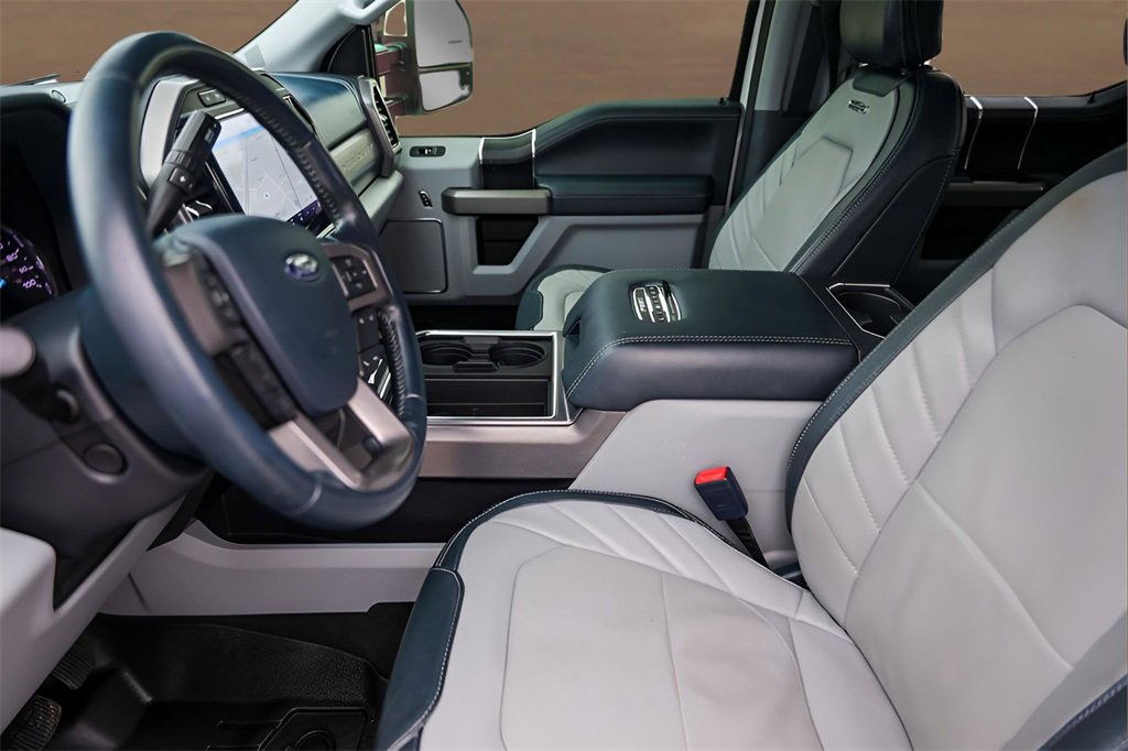 Used 2022 Ford F350 Limited image 8