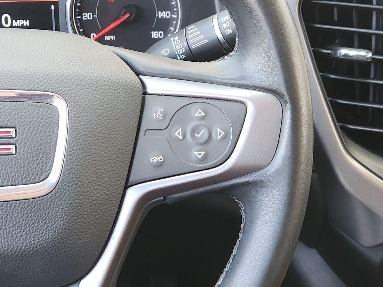 Used 2023 GMC Acadia AT4 AWD/4WD image 27