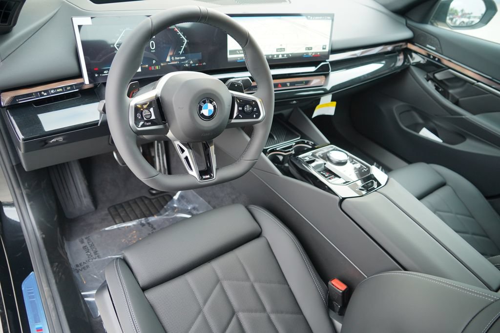 New 2027 BMW 530i xDrive w/ M Sport Package AWD/4WD image 12