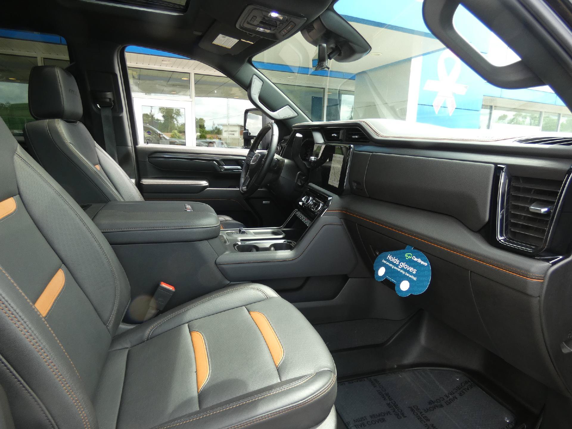 Certified 2025 GMC Sierra 2500 AT4 w/ AT4 Premium Plus Package AWD/4WD image 18