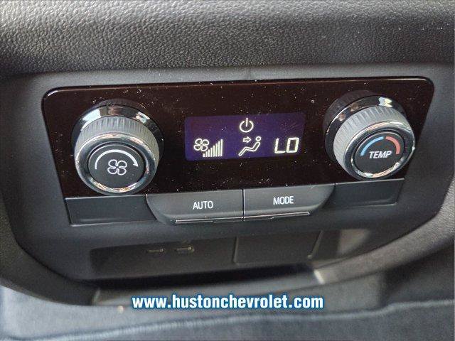 New 2027 Chevrolet Traverse LT w/ Sun and Wheel Package FWD image 14