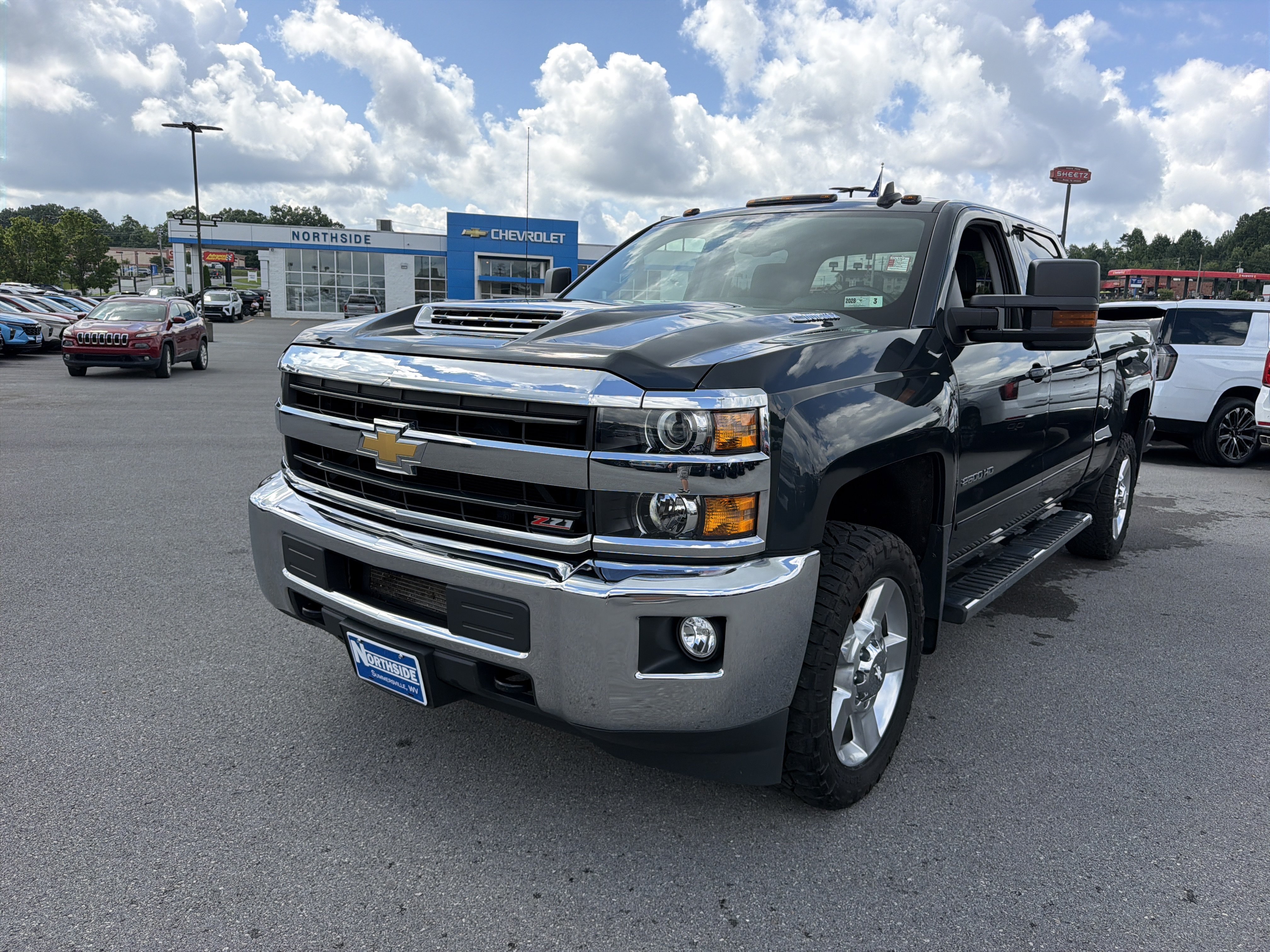 Used 2018 Chevrolet Silverado 2500 LT w/ LT Convenience Package AWD/4WD image 1