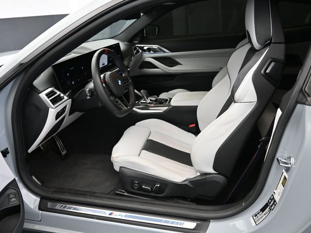 Used 2025 BMW M4 xDrive Competition w/ M Driver's Package image 11