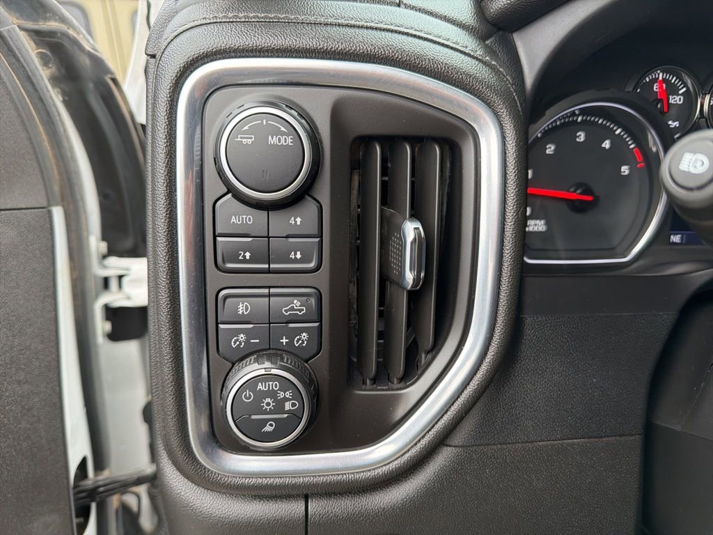 Used 2022 Chevrolet Silverado 2500 LTZ w/ LTZ Convenience Package image 53