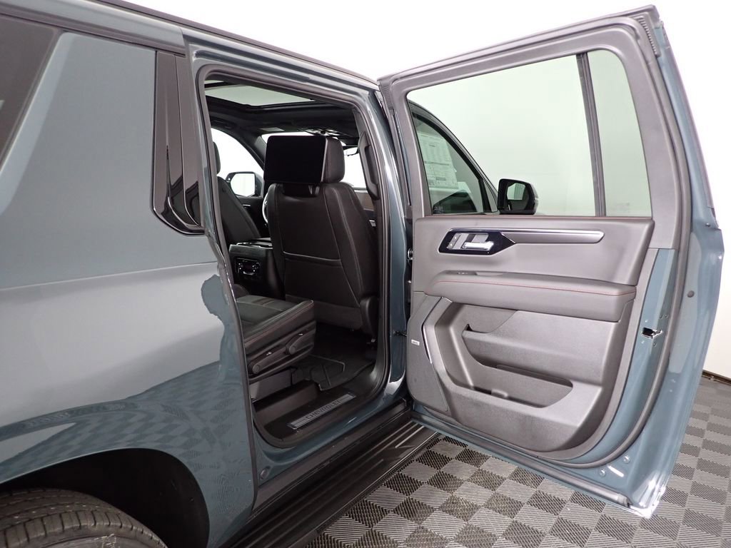 New 2026 Chevrolet Suburban RST w/ Advanced Technology Package image 37