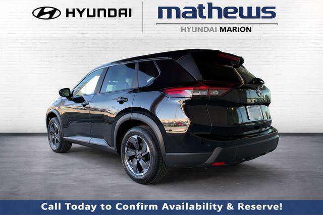 Used 2025 Nissan Rogue SV image 6