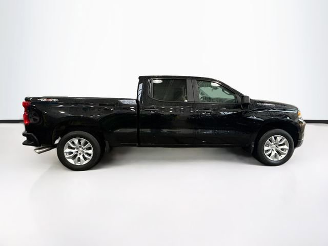 Used 2023 Chevrolet Silverado 1500 Custom image 5