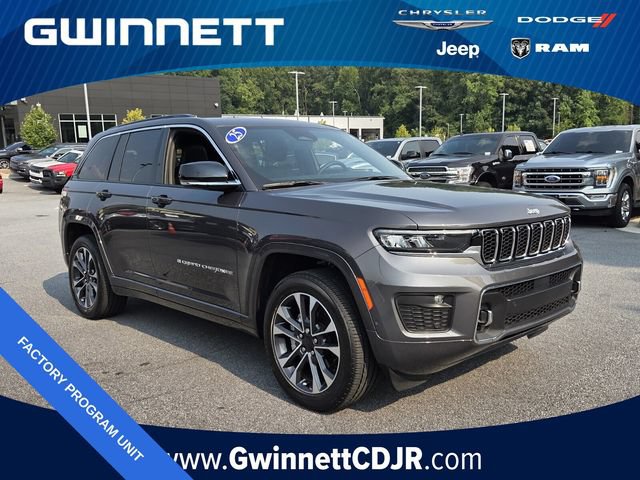 Used 2025 Jeep Grand Cherokee Overland w/ Luxury Tech Group IV AWD/4WD image 1