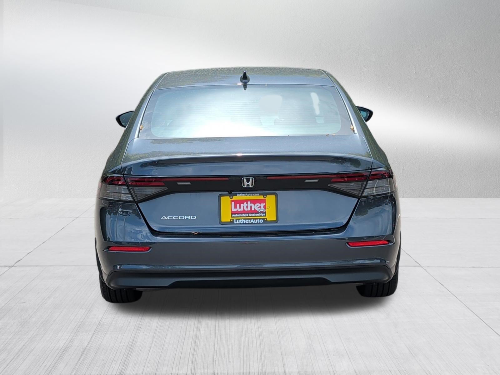 Certified 2023 Honda Accord EX image 6