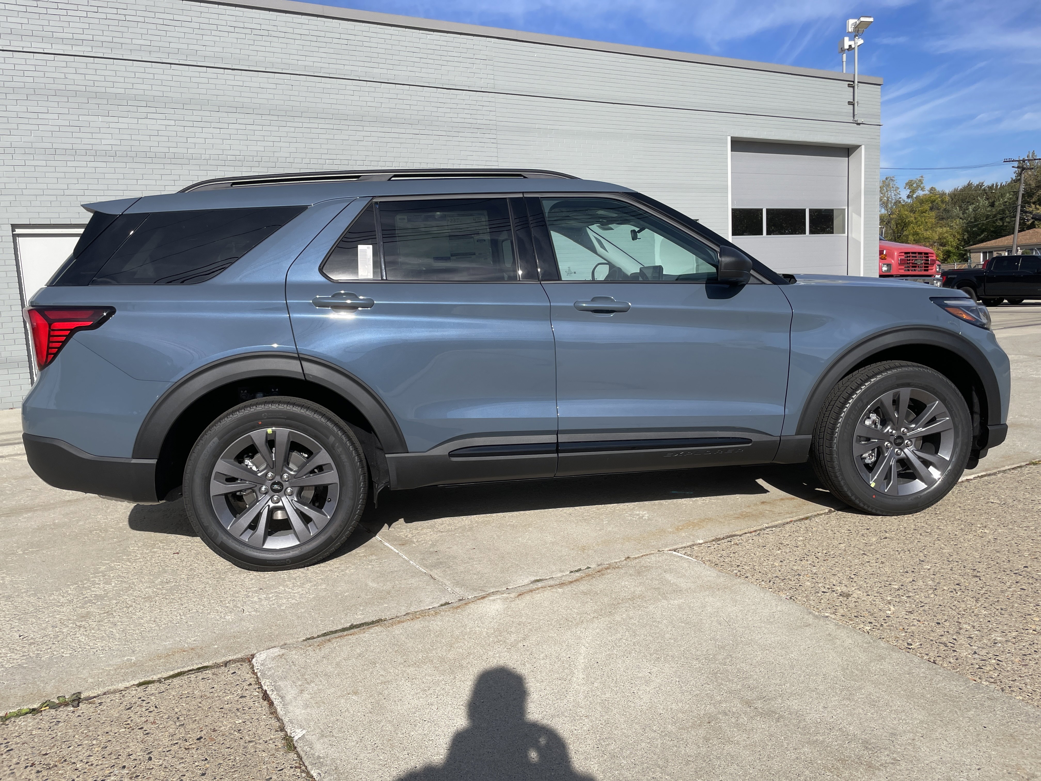 New 2026 Ford Explorer Active image 3