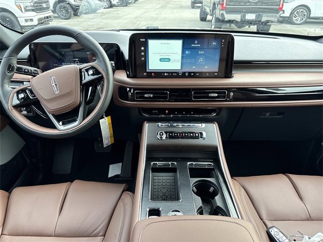 New 2026 Lincoln Aviator Reserve image 16