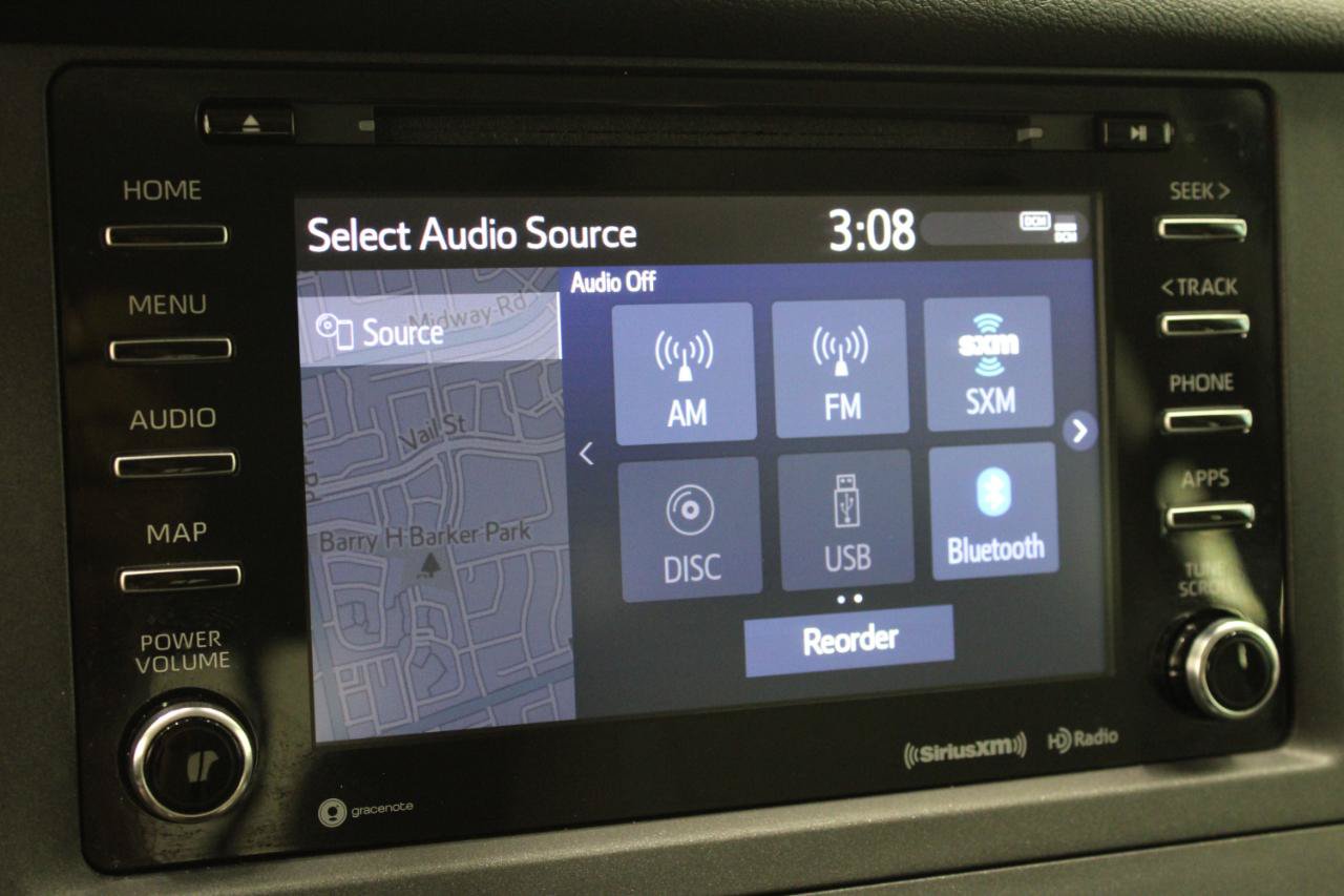 Used 2020 Toyota Sienna XLE Premium FWD image 51