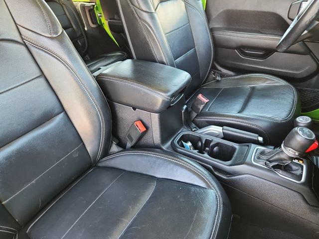 Used 2018 Jeep Wrangler Unlimited Sahara AWD/4WD image 20