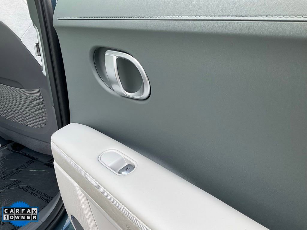 Used 2024 Hyundai Ioniq 5 Limited image 65